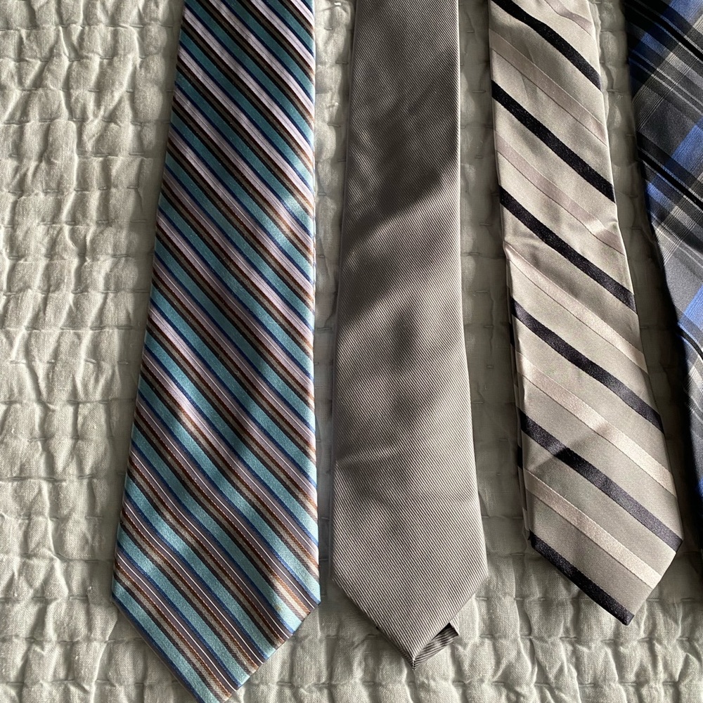 Men’s Tie Bundles - Picture 2 of 9